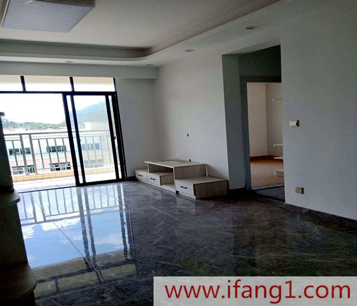 <a href=/chashan/ target=_blank class=infotextkey>茶山小產(chǎn)權房</a>價格:茶山畔山豪苑